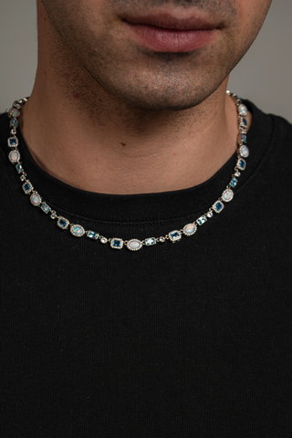 Colar com Cruzes Azul