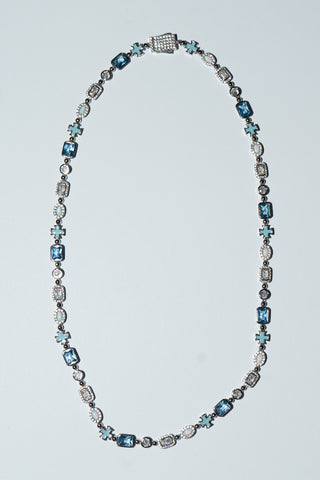 Colar com Cruzes Azul